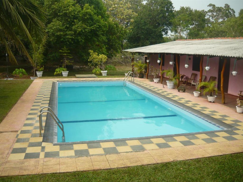 Sunrise Holiday Resort Habarana Exterior photo